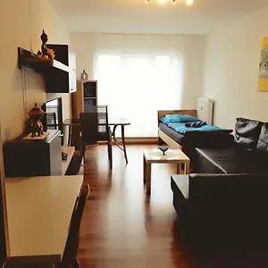 Private Close To Subway Apartment Nürnberg